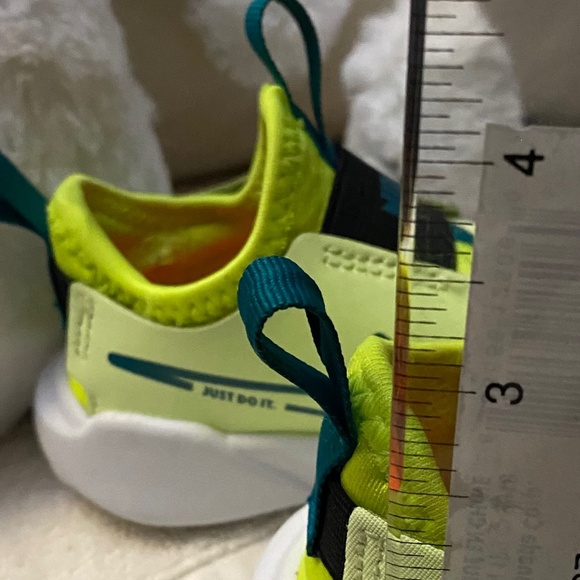 Nike Baby Toddler Summer Lime Green Slip On Flex Runners Sneakers - Picture 4 of 16